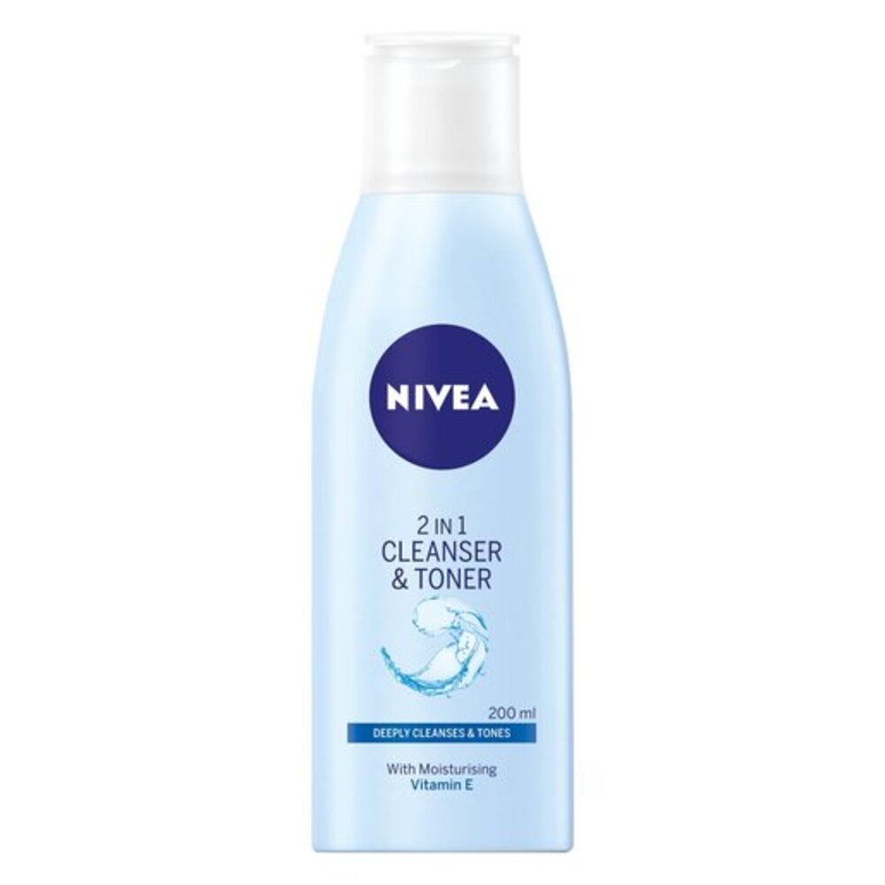 Nivea Daily Essentials 2in1 Cleanser And Toner 200ml